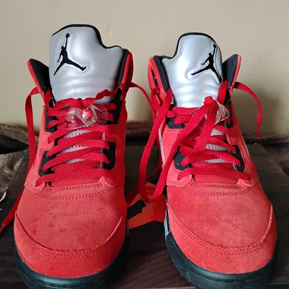 Jordan 5 Size 10 - Picture 9 of 9